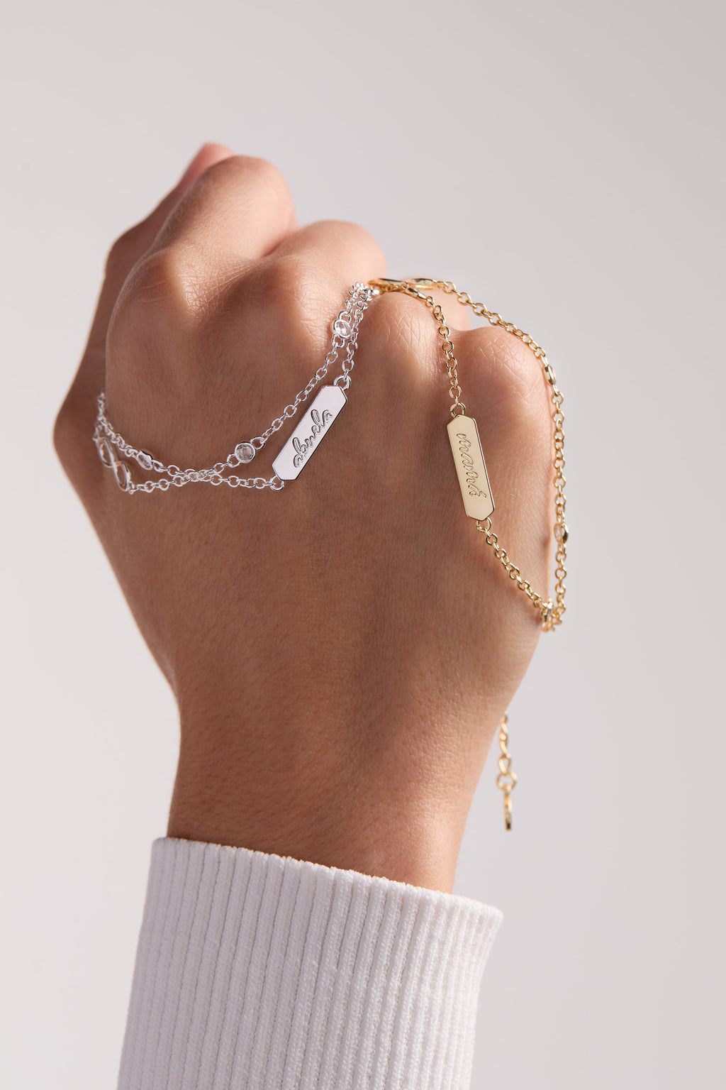 Mamá Infinity Chain Double Strand Bracelet