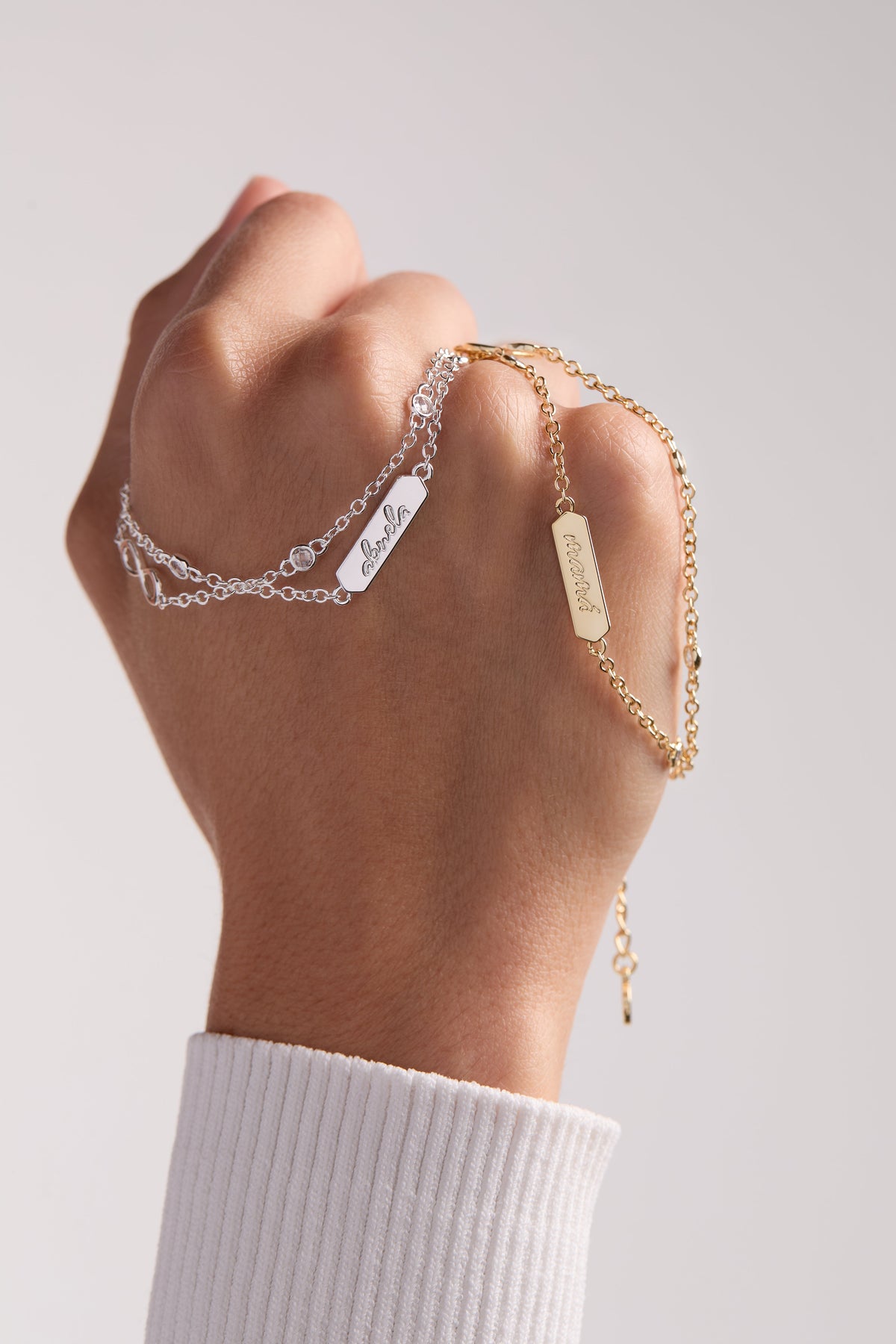 Mamá Infinity Chain Double Strand Bracelet